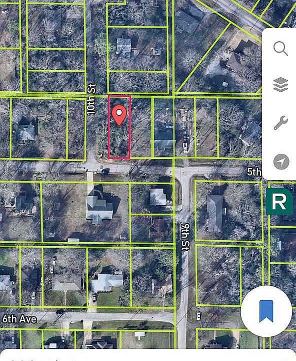 2nd image of 906 5th Ave