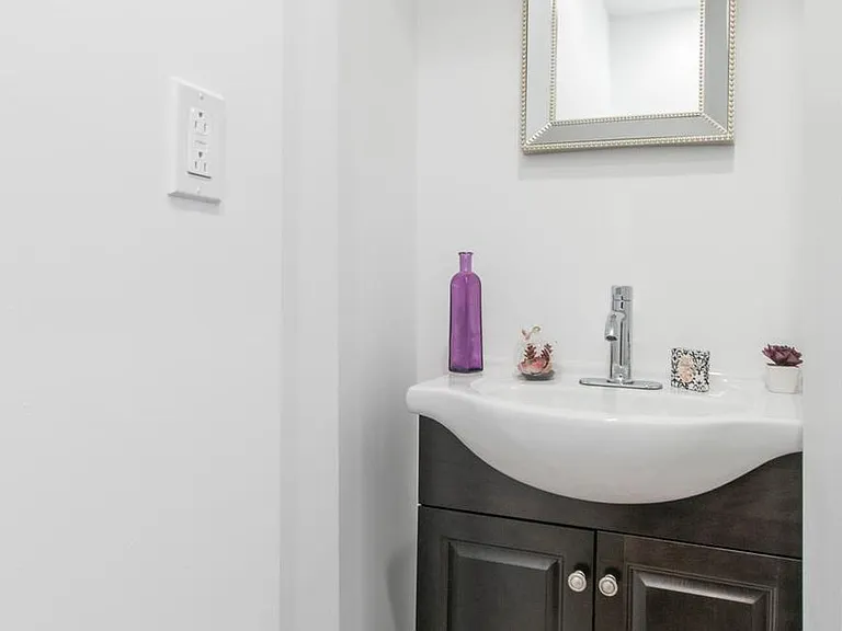 1319 McKean St — Photo 15