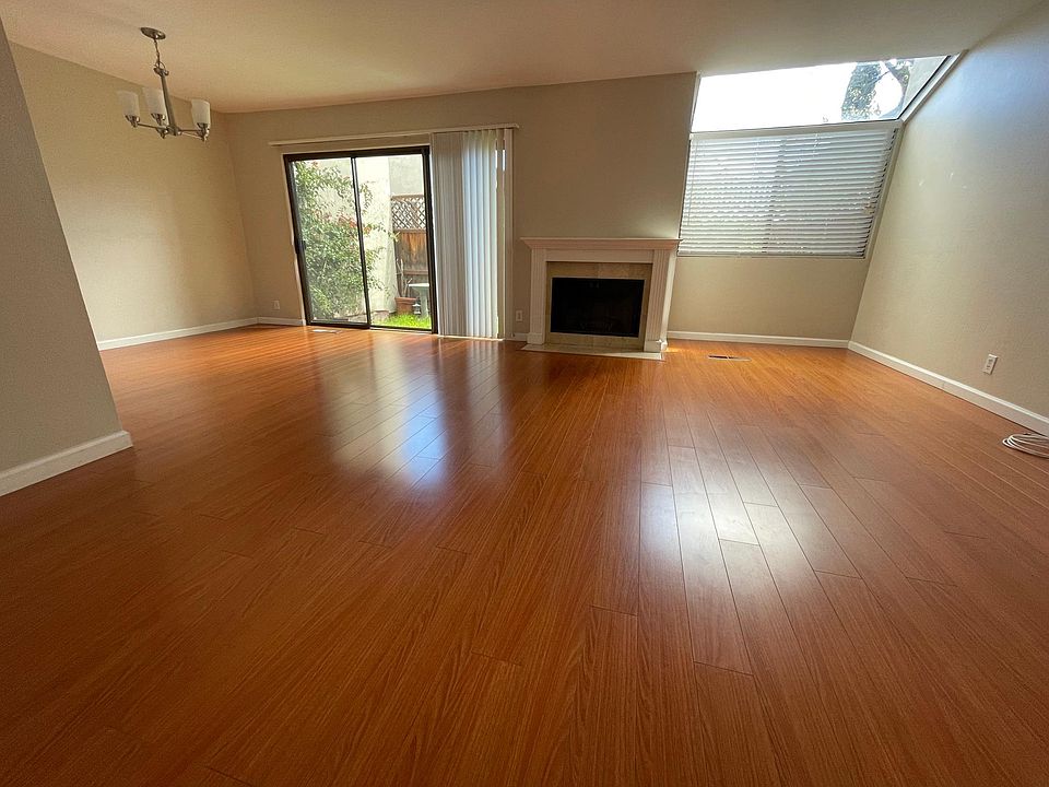 1st image of 1066 Colorado Pl