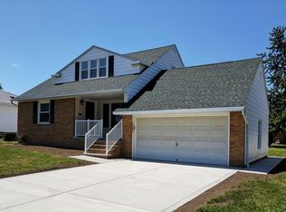 1850 Empire Rd, Wickliffe, OH 44092