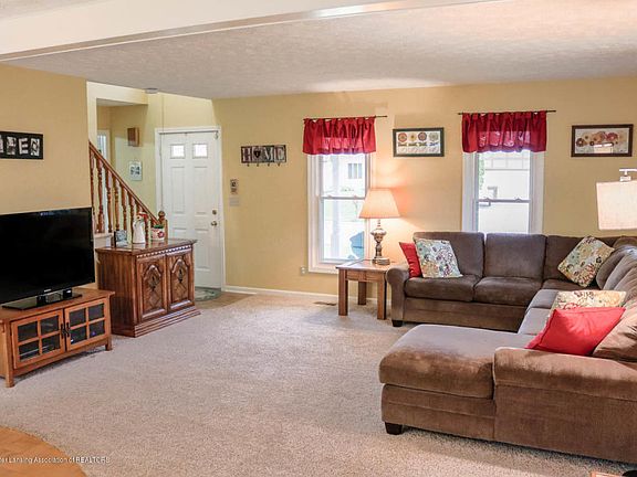 5th image of 1519 Stonehaven Dr