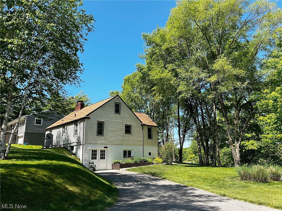 15380 Punderson Rd, Burton, OH 44021 MLS 4462024 Zillow