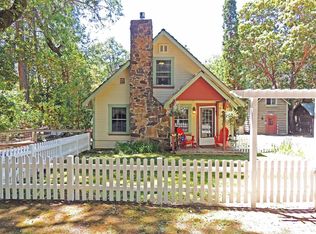 765 Old Ferry Rd, Shady Cove, OR 97539