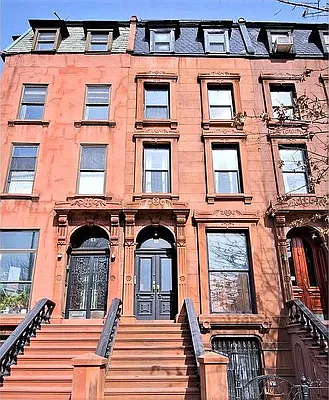 Sold by Compass | media 3