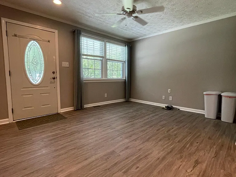 1116 Robinson Rd — Photo 6