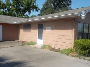 4551 Main Ave, Groves, TX 77619