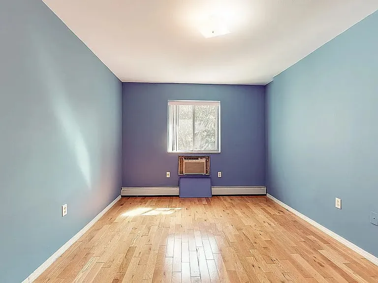 696 E 182nd St #2 — Photo 8