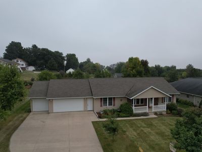 227 Grandview Ave, Monticello, IA, 52310