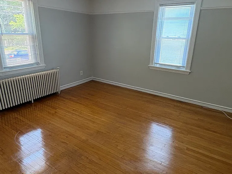 7 Prospect St #1 — Photo 3
