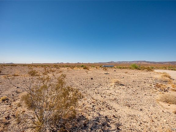 4th image of 207-05-008 Shep Lane