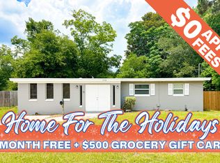 2518 Congaree Dr W, Jacksonville, FL 32211