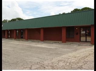 2028 14th St, Pascagoula, MS 39567