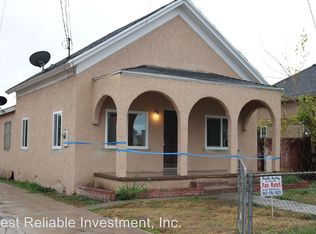981 W 7th St, San Bernardino, CA 92411