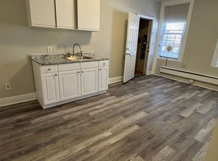 BERKS_175W, Philadelphia, PA 19122