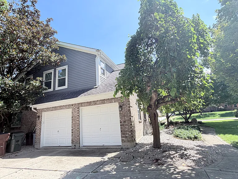 6112 Tarn Cir — Photo 43