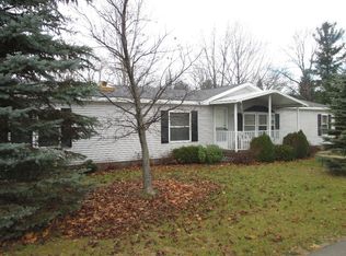 757 Dakota Ave, Gaylord, MI 49735