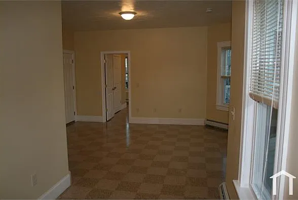 30 Holmes St #2 — Photo 22