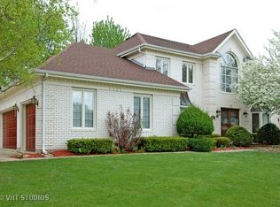 1101 Redwood Dr, Algonquin, IL 60102