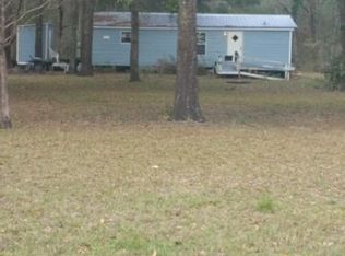 5590 NW 50th St, Bell, FL 32619