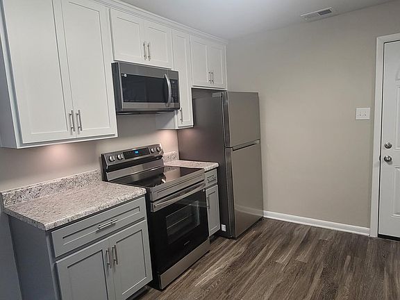 5th image of 329 Malibu Dr