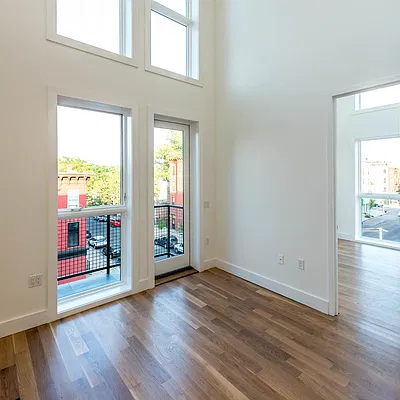 Rented by Nooklyn NYC LLC | media 18
