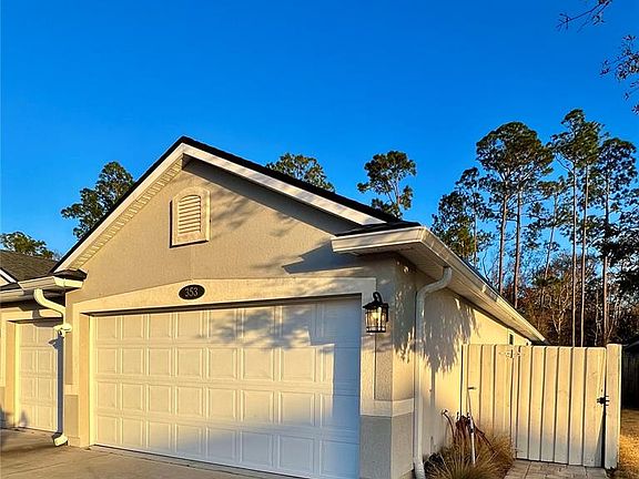 2nd image of 353 Crescent Key Dr