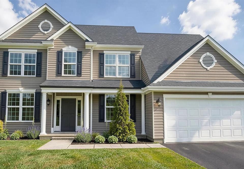 1st image of 208 Farleigh Dr