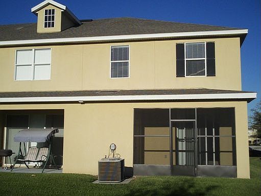 3rd image of 2916 Ashland Ln S