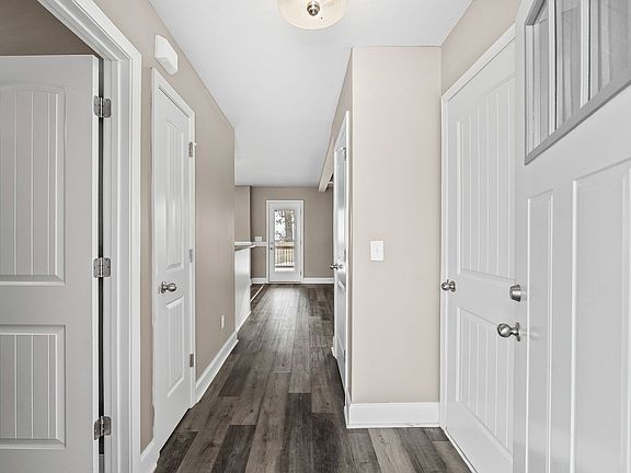 5th image of 1345 Sussex Dr