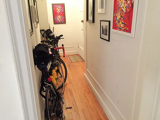 Rented by Joe Gotham LTD | media 22