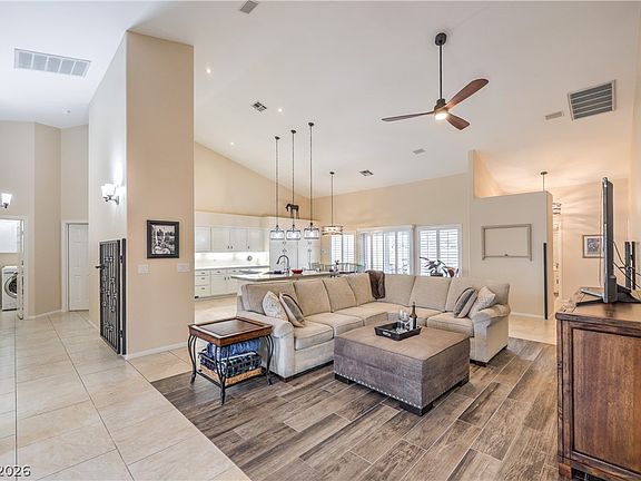 5th image of 7712 Silver Wells Rd