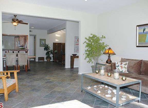 3rd image of 2608 Pacific Ave #A