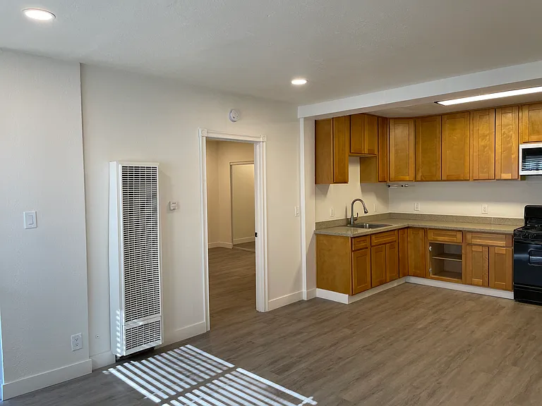 Zelma Apartments — Photo 30
