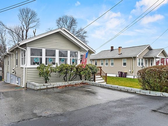 3rd image of 43 Harding Ave