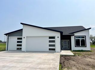 513 Koenig Dr, Bismarck, ND 58504