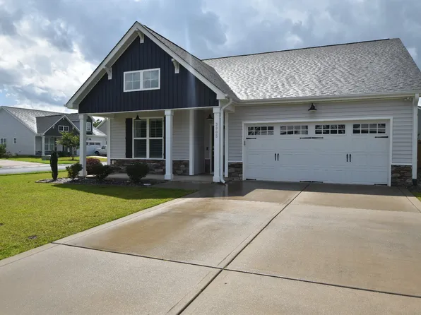 3005 Primrose Ln, Castle Hayne, NC 28429