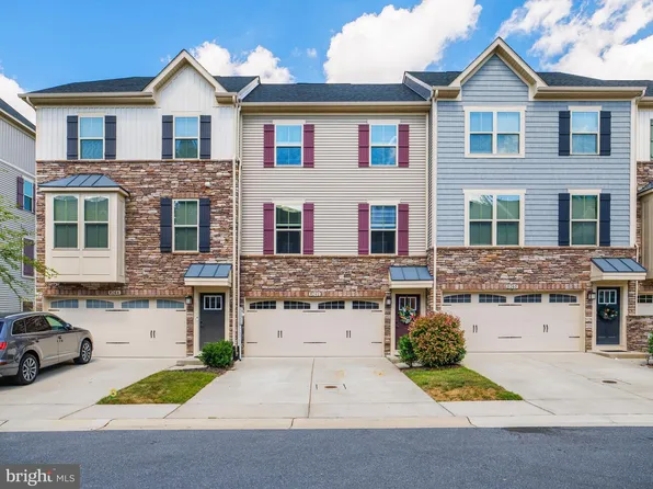 8262 Kippis Rd, Millersville, MD 21108