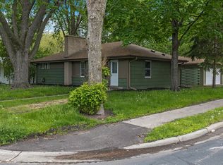 8200 5th Ave S, Bloomington, MN 55420