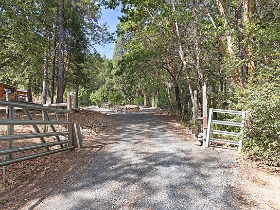 4th image of 4172 Placer Rd