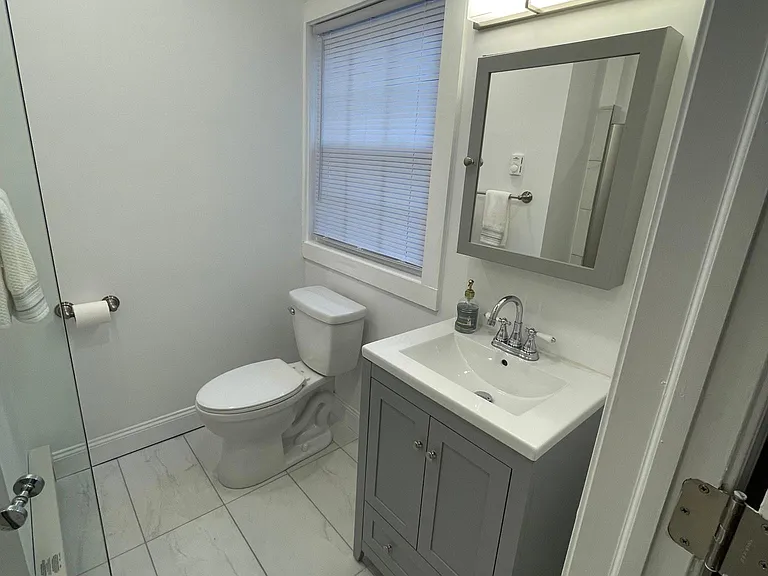 300 E Upland Rd #2 — Photo 9