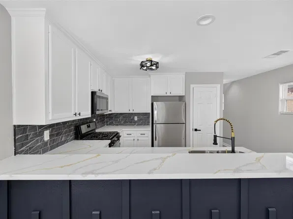 2917 Avenue M, Galveston, TX 77550