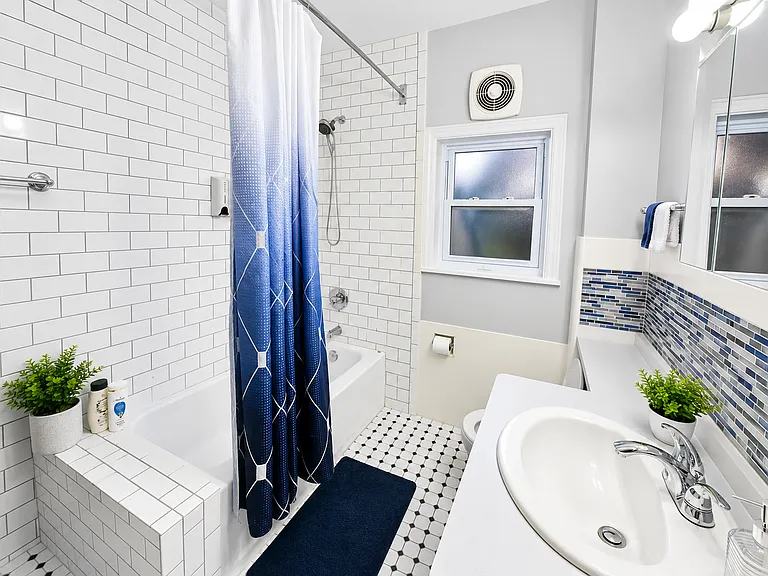 224 S Pacific Ave #1 — Photo 24