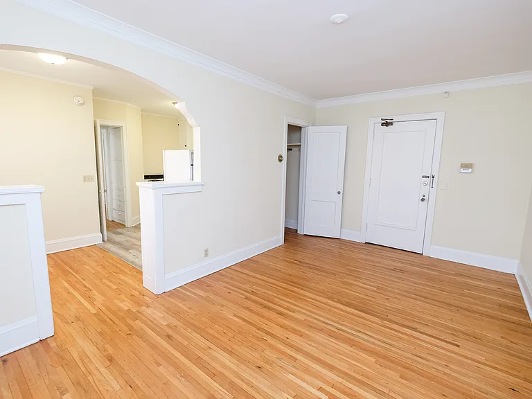 Colfax Villas — Photo 17
