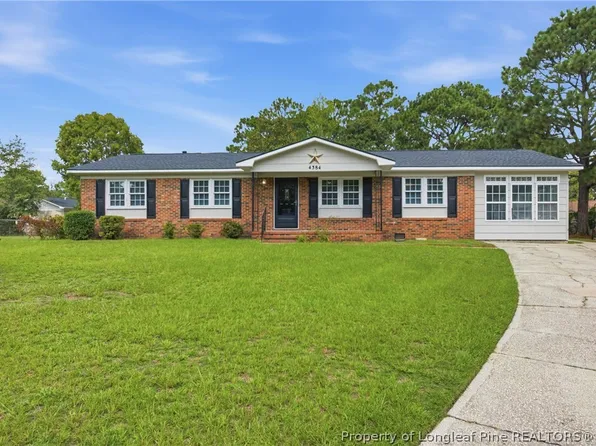 4384 Spinel Dr, Fayetteville, NC 28311