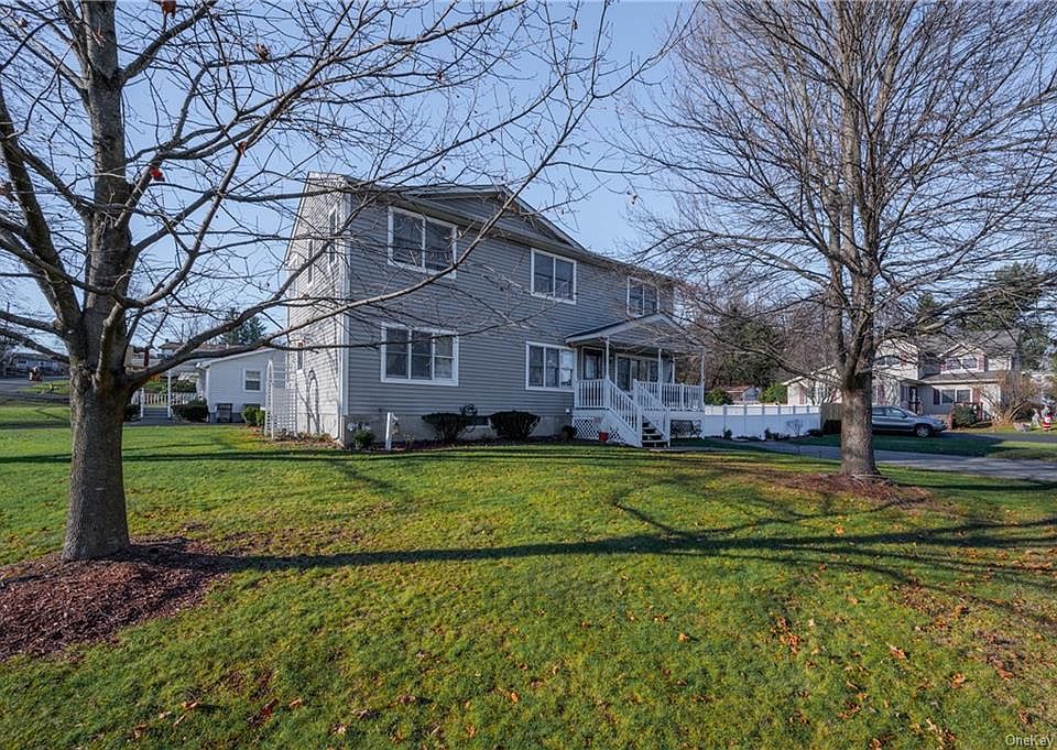 1st image of 4 Fairview Ave