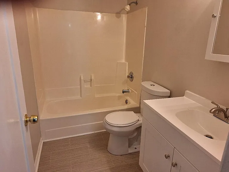 206 Fawnwood Ct — Photo 9