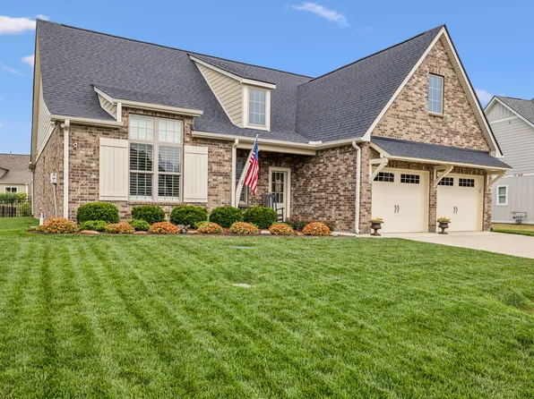 7509 Delancey Dr, College Grove, TN 37046