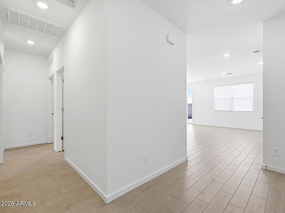 2nd image of 17782 W WOODLANDS Avenue