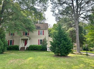 8203 Spring Meadow Rd, North Chesterfield, VA 23235