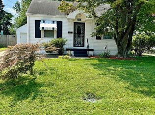 1226 W Woodlawn Ave, Louisville, KY 40215